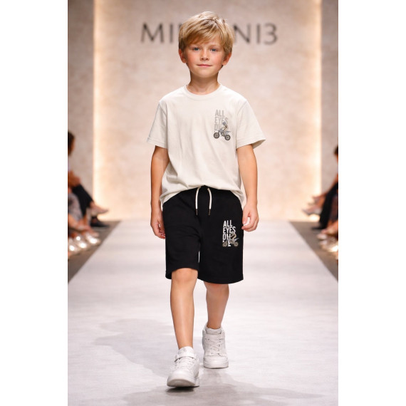 AKO ΣΥΝΟΛΟ ΜΕ ΒΕΡΜΟΥΔΑ